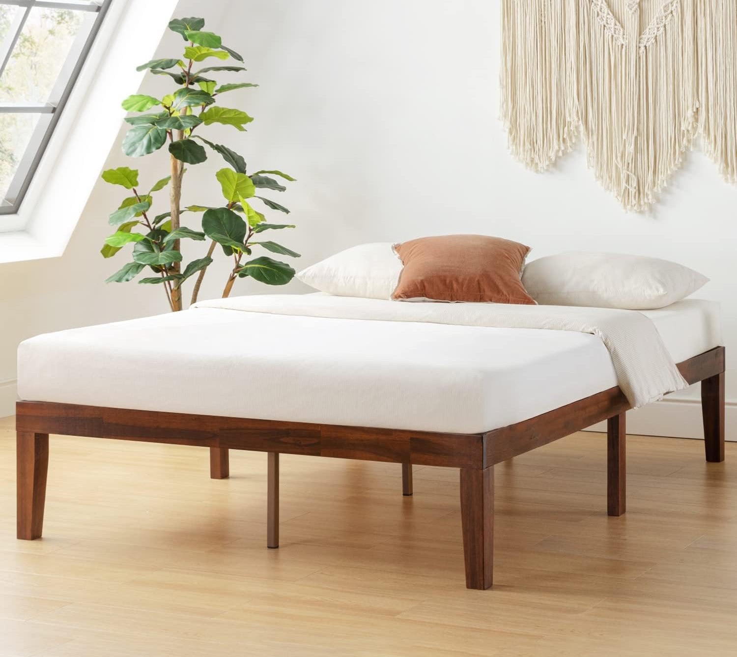 Best platform bed 2024