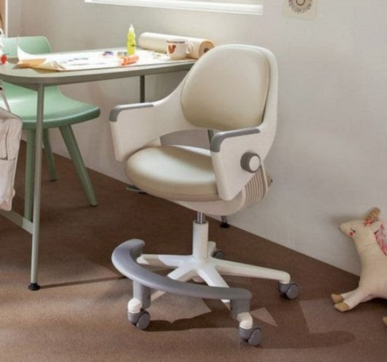 Best Desk Chairs for Kids 